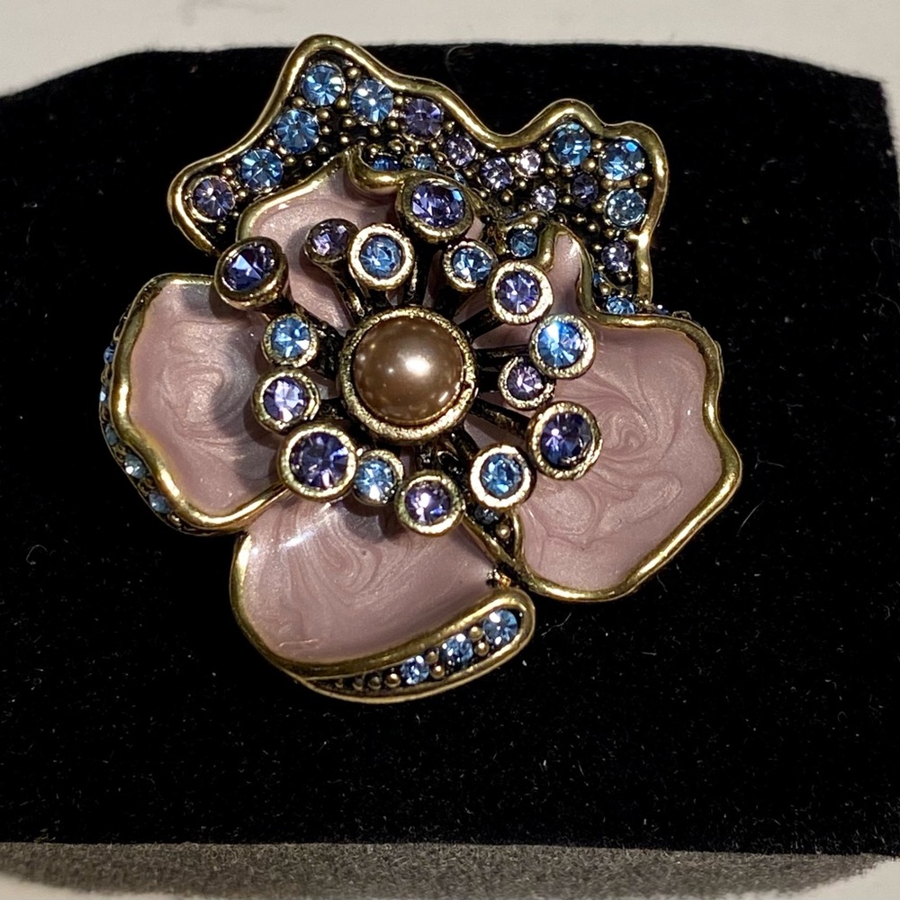Heidi Daus Flower Ring